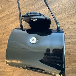 Vintage 60’s Patent Leather cross body purse, bow detail - Susan Reade